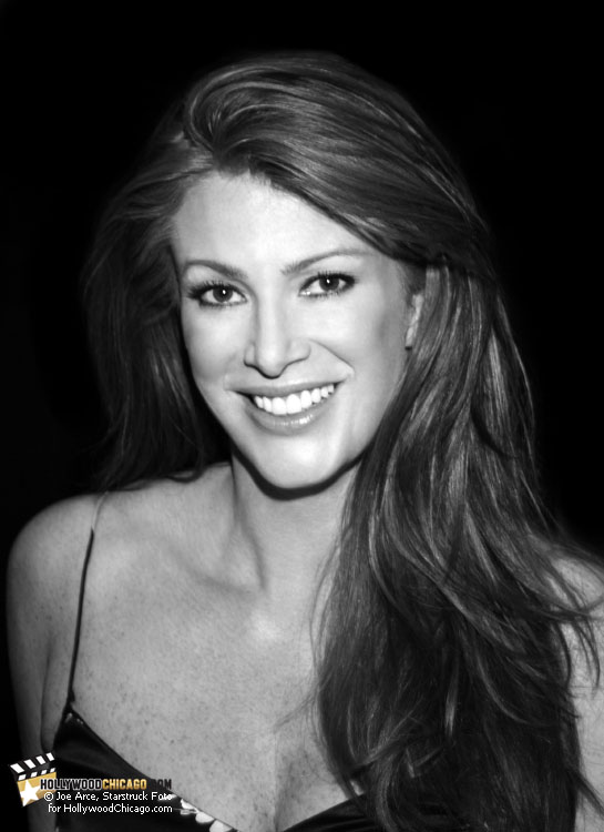 Angie Everhart at the Wizard World Chicago Comic Con, August, 2010