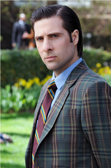 Ames, Jonathan Ames: Jason Schwartzman as the Writer/Private Eye in ‘Bored to Death’