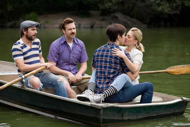 Staying Afloat: Charlie Day as Dan, Jason Sudeikis as Box, Justin Long as Garrett and Drew Barrymore as Erin in ‘Going the Distance’
