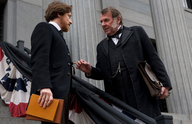 Point of Justice: James McAvoy and Tom Wilkerson (Reverdy Johnson) in ‘The Conspirator’