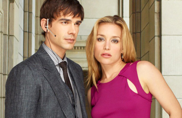 Not Your Daddy’s CIA: Christopher Gorham (Auggie) and Piper Perabo (Annie) in ‘Covert Affairs’