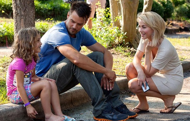 Mimi Kirkland, Julianne Hough, Josh Duhamel