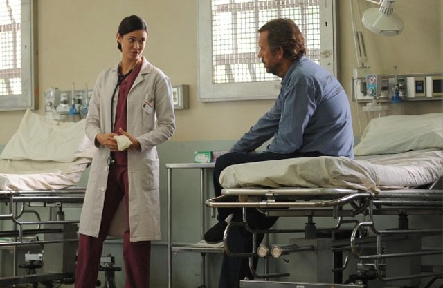 Ally or Enemy?: Guest Star Odette Annable as Dr. Jessica Adams with Hugh Laurie on ‘House M.D.’