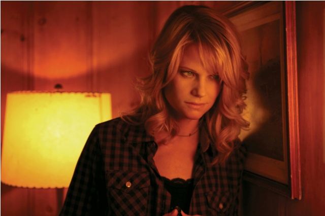 Joelle Carter