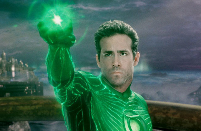 In Brightest Day...: Hal Jordan (Ryan Reynolds) is ‘Green Lantern’