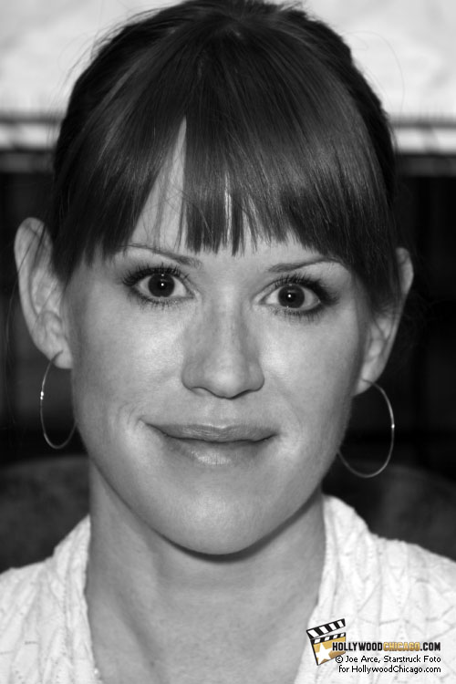 Molly Ringwald at Borders Books in Lincoln Park, Chicago, April 30th, 2010