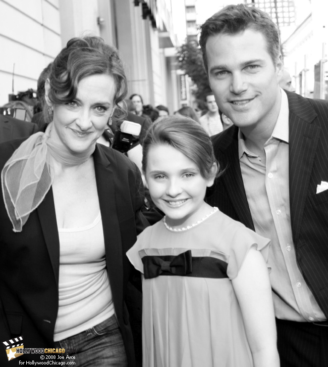 Joan Cusack (left), Abigail Breslin (middle) and Chris O'Donnell strike a red-carpet pose on June 17, 2008 at the Chicago premiere of their latest film Kit Kittredge: An American Girl