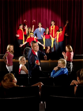 The new comedy for the aspiring underdog in all of us premieres Wednesday, Sept. 9 (9:00-10:00 PM ET/PT) on FOX. Pictured Top row L-R: Chris Colfer, Jenna Ushkowitz, Kevin McHale, Matthew Morrison, Lea Michele, Cory Monteith and Amber Riley. Bottom L-R: Jessalyn Gilsig, Dianna Agron, Mark Salling, Jane Lynch and Jayma Mays.