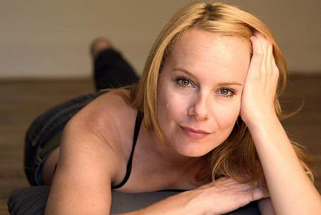 amy ryan changeling. CHICAGO – Amy Ryan#39;s star just