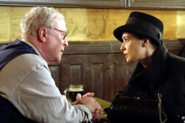 Michael Caine and Demi Moore in Flawless