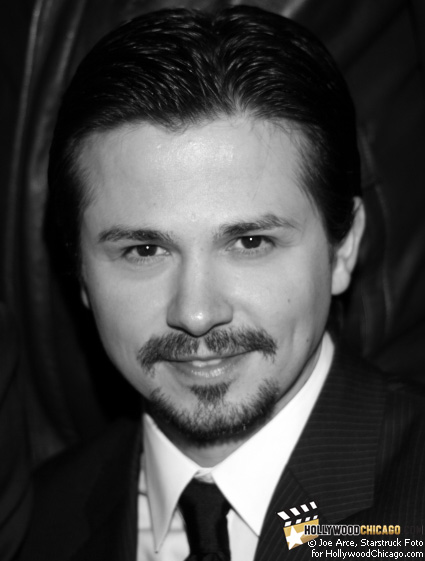 Freddy Rodriguez poses for the HollywoodChicago.com lens in Chicago on Dec. 1, 2008 at the Music Box Theatre for the red-carpet premiere of Nothing Like the Holidays