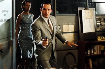 Jean Dujardin, Berenice Bejo, OSS 117: Cairo, Nest of Spies (2)