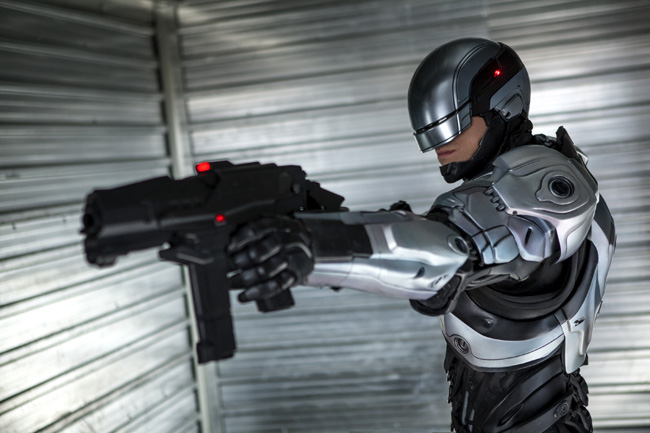 Joel Kinnaman in RoboCop