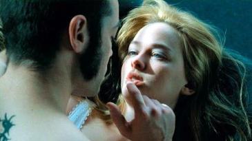 Jess Weixler in Teeth