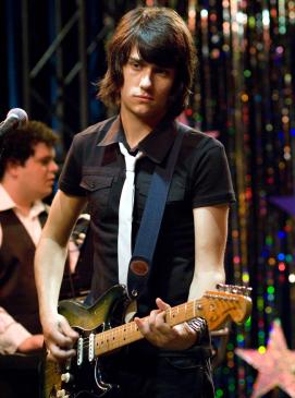 Teddy Geiger, The Rocker (2)