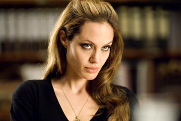 Angelina Jolie, Wanted (7)