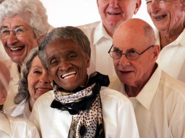 Young@Heart chorus member Dora Morrow (center)