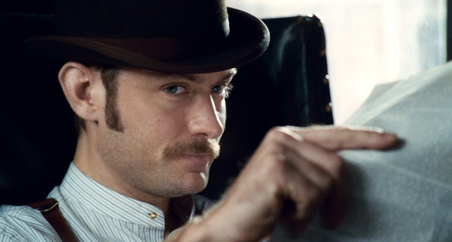 Jude Law in Guy Ritchie's Sherlock Holmes