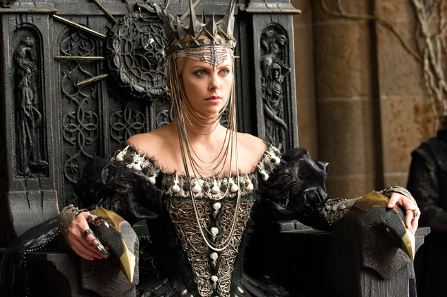 Charlize Theron as The Queen in Snow White and the Huntsman