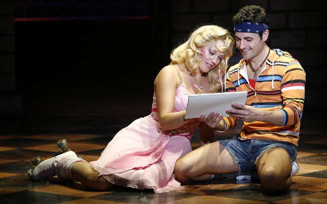 Elizabeth Stanley (Kira) and Max Von Essen (Sonny) star in Xanadu at the Drury Lane Theatre Water Tower Place