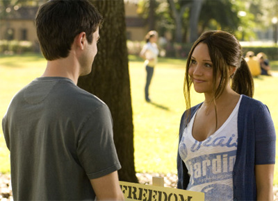 Matt Long and Amanda Bynes in Sydney White